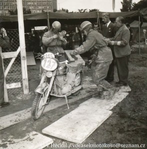 photo - #122 Manfred Frey 247 NSU Germany  Gold Medal  #115 Antonin Matejka 250 Jawa Czechoslovakia Gold #127 Jaromir Cizek Jawa 248 Czechoslovakia Silver Medal ISDT 1955 (©V Heckel)