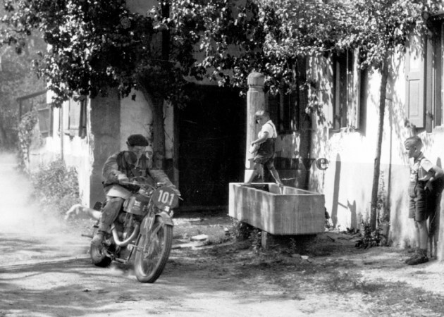 photo - #101 Sgt. Fred Rist 496 BSA a stalwart of the ISDT in the pre and post war period ISDT 1939 (Courtesy Deryck Wylde)