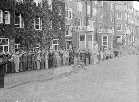 Photo of what appears to be the Metropole in Llandrindod Wells. the row of persons giving the Nazi salute are certainly connected to the significant German team present at the ISDT 1938