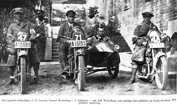 23isdt_Schweden-Fabrikteam HarleyDavidson_FELarsson-GWesterberg-EWesterberg