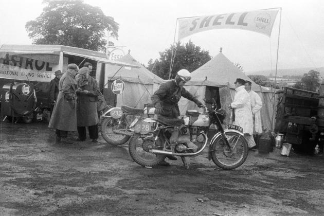 Photo - rider ISDT 1954 (advrider forum)