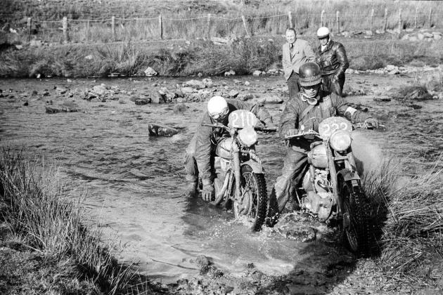 Photo - rider ISDT 1954 (advrider forum)