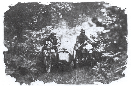 riders on Ashtead Farm Hill