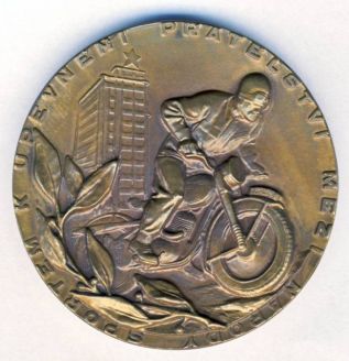 Photo - Participants Medal - front ISDT 1953