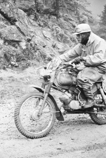 Photo of #xxx Jaques Ickx of Belgium on 50cc Kreidler in ISDT 1962