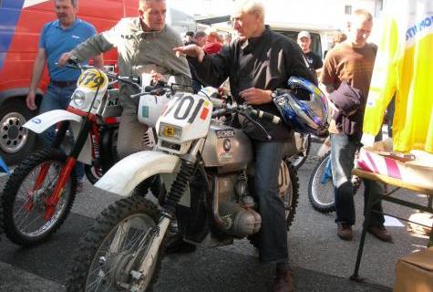 Photo - Sheck astride BMW at an ISDT reunion event at Zschopau in 2011