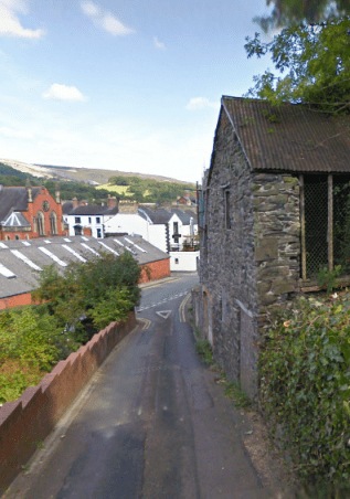 Photo - Willow Street & Hall Street Junction Llangollen Sept 2009