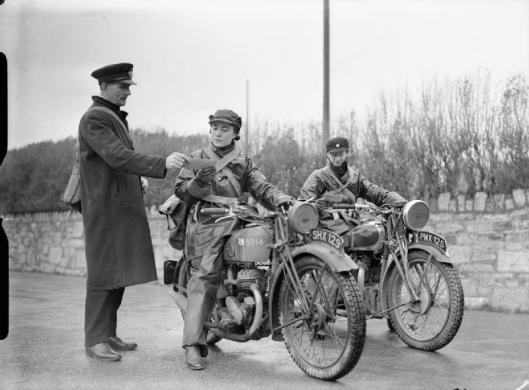 Photo - Women Dispatch riders on Royal Enfield Motorcycles (Image courtesy Imperial War Museum)
