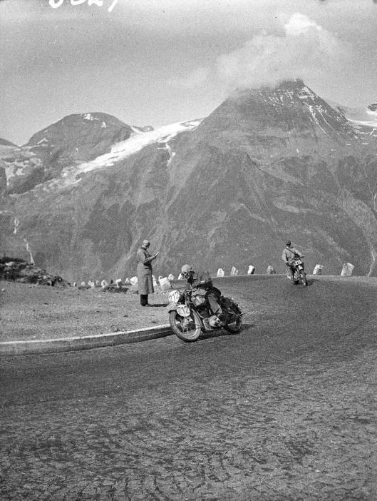 photo - #211 J Ashworth BSA 249cc ISDT 1939 (Courtesy Technisches Museum Wien)