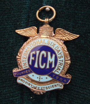 Photo - Jack Leslie's Bronze medal - front ISDT 1935 (Courtesy Stuart and Ian Leslie Collection)