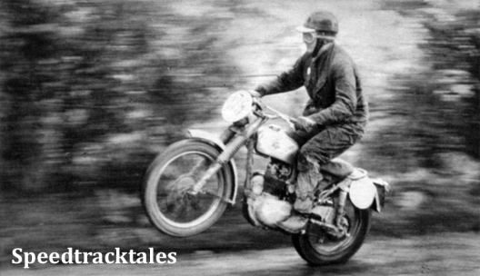 Photo - Der Engländer Faulkner auf einer 250er BSA beim Start zur Bergprüfung am vierten Tag. ISDT 1961 (Speedtracktales Archive)