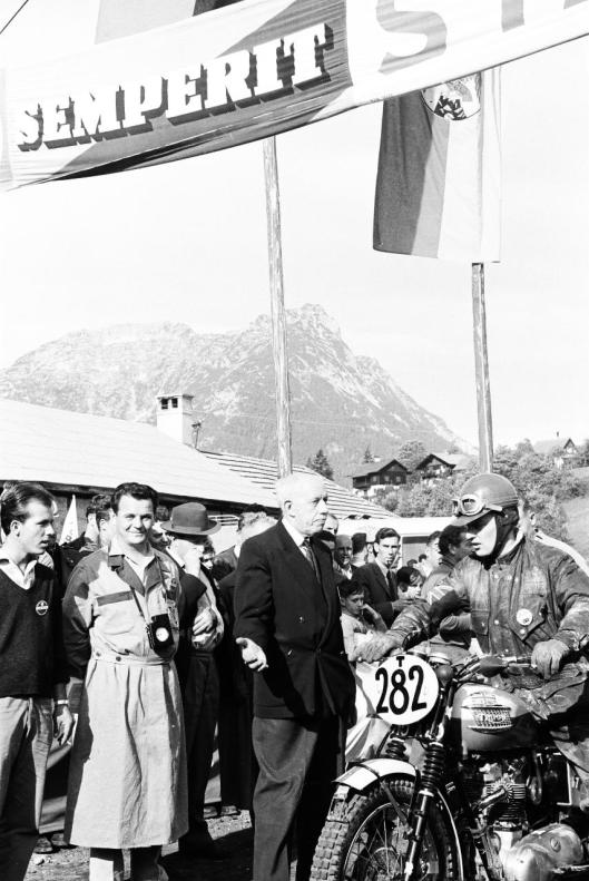 Photo - #282 Eric D Chilton Triumph 648cc ISDT 1960 © Erwin Jelinek/Technisches Museum Wien
