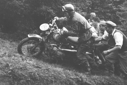 Photo - #169 Haus Leitner Puch 250 receives grateful assistance from fellow Austrians on one of the many impossible / impassable climbs of the event that relied on volunteers to help the riders proceed - Bad Aussee Austria © Erwin Jelinek/Technisches 