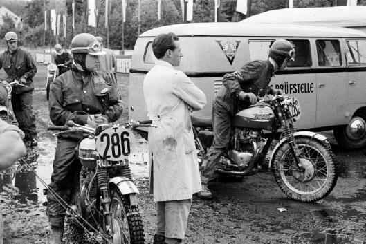 Photo - #286 Ken Heanes Triumph 650cc ISDT 1960 © Erwin Jelinek/Technisches Museum Wien