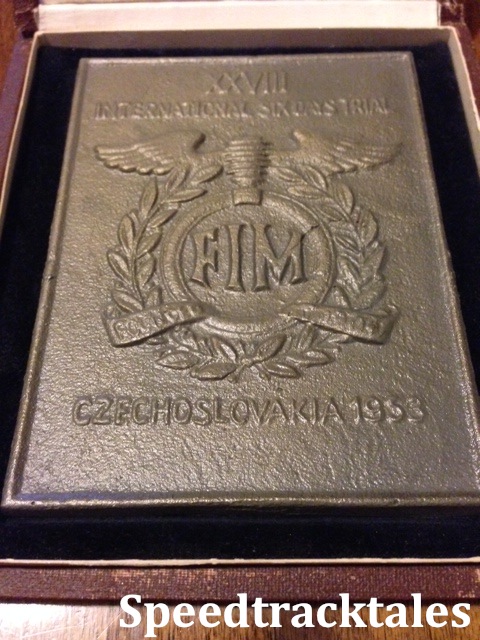 Photo - Original Finishers Award in presentation case awarded to Bob Ray - ISDT 1953 (Speedtracktales Collection)