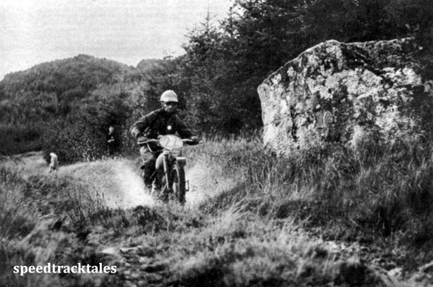 Photo - Best individual performance of the week was made by #27 F. Vergani (100 Capriolo) seen here splashing through the water at Blaen-y-Glyn on the fourth day. ISDT 1961 (speedtracktales collection)