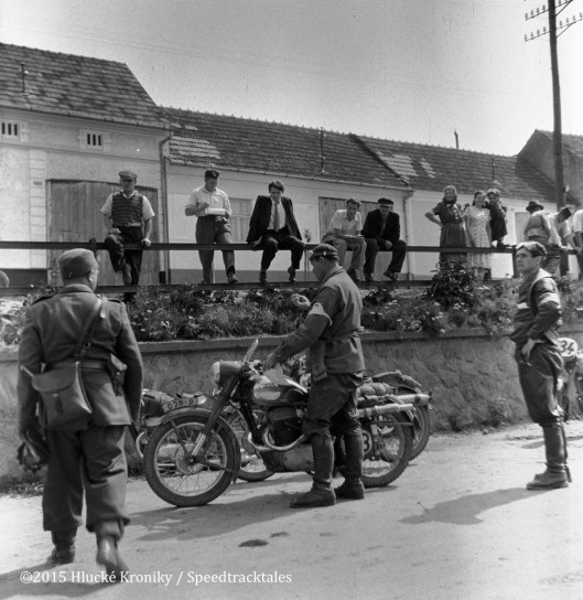 Photo - #133 Eduard Beranek Jawa 350 Gold medal #134 Bengt Svensson NV 246 Gold medal ISDT 1953 (©Hluké Kroniky)