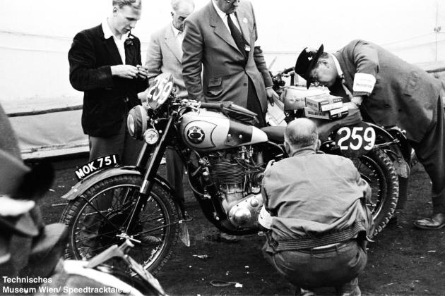 photo - #259 DS Tye works BSA Gold Star 490 [MOK 751] at scrutineering ISDT 1952 (© Technisches Museum Wien - Erwin Jelinek)