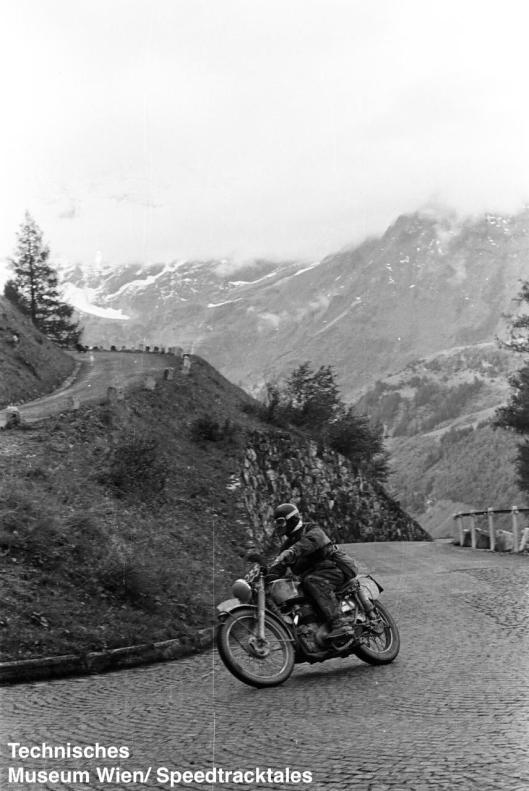 photo - #233 BHM Viney works AJS 498 [MGO 518] Großglockner Pass ISDT 1952 (© Artur Fenzlau/Technisches Museum Wien)