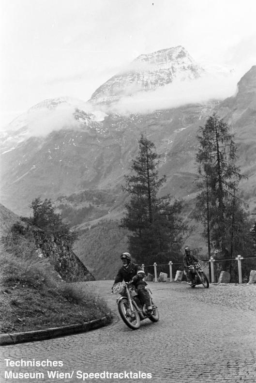 photo - #253 SE Cunningham AJS 498cc [HOY 197] Großglockner pass ISDT 1952 (© Artur Fenzlau/Technisches Museum Wien)