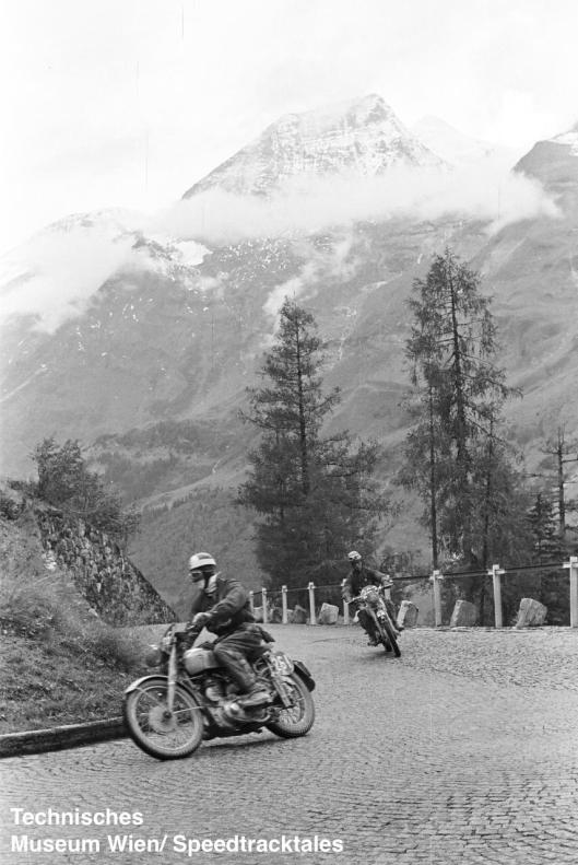 photo - #261 Cape DG Miles BSA 499 #262 David J Redmore Triumph 498 Großglockner pass ISDT 1952 (© Artur Fenzlau/Technisches Museum Wien)