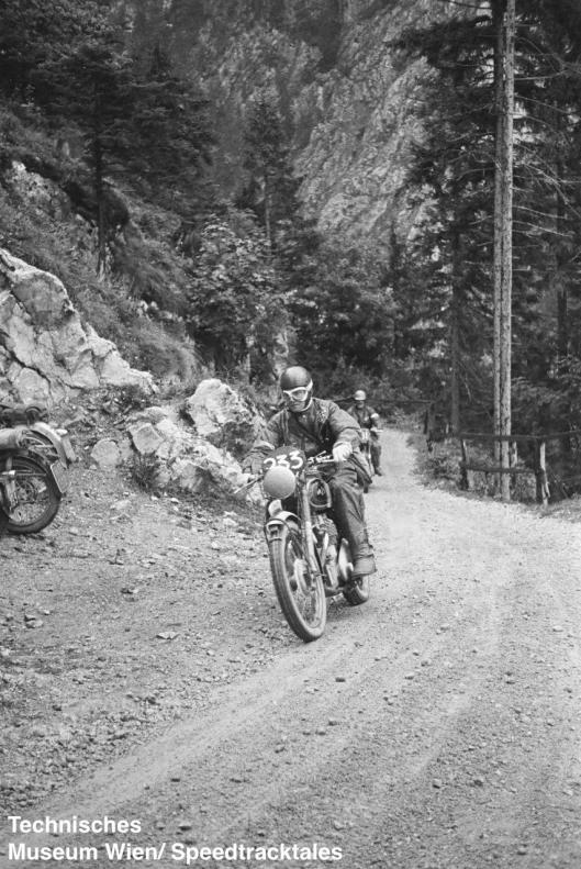 photo - #233 BHM Viney works AJS 498 [MGO 518] on course ISDT 1952 (© Artur Fenzlau/Technisches Museum Wien)