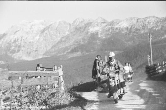 photo - #240 Sgt E Rowthorn works BSA Gold Star 500cc ISDT 1952 (© Artur Fenzlau/Technisches Museum Wien)