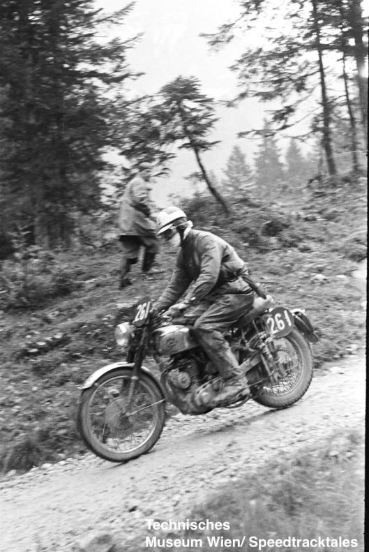 photo - #261 Cape DG Miles BSA 499 #262 David J Redmore Triumph 498 on course ISDT 1952 (© Artur Fenzlau/Technisches Museum Wien)