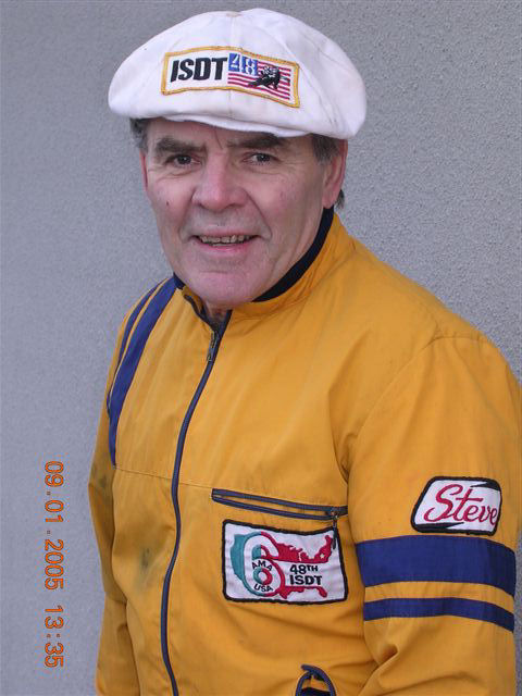 Photo - Steve Tell in 2005 (Courtesy vintagemonark.com)